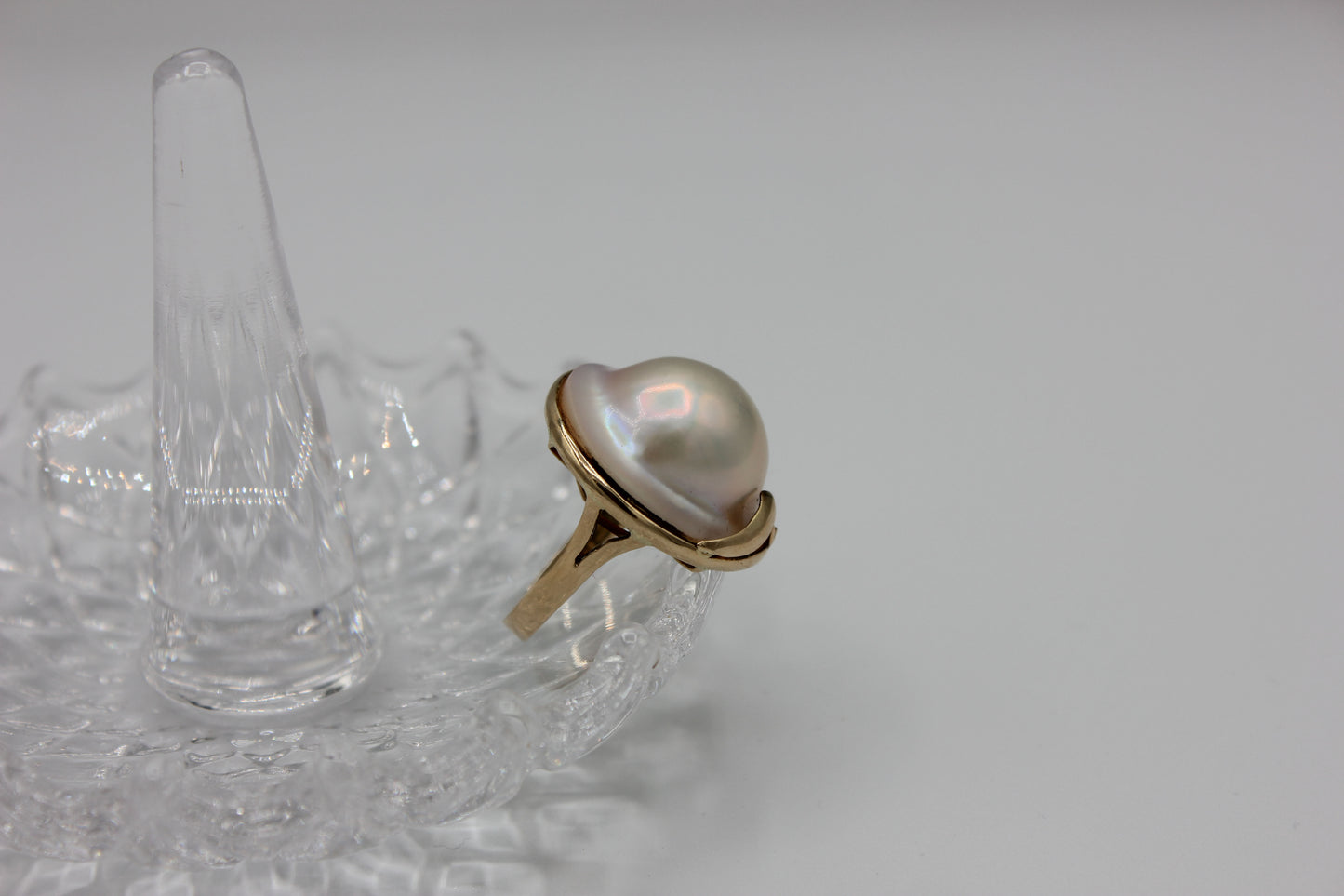 18 Ct Mabé Pearl Cocktail Ring