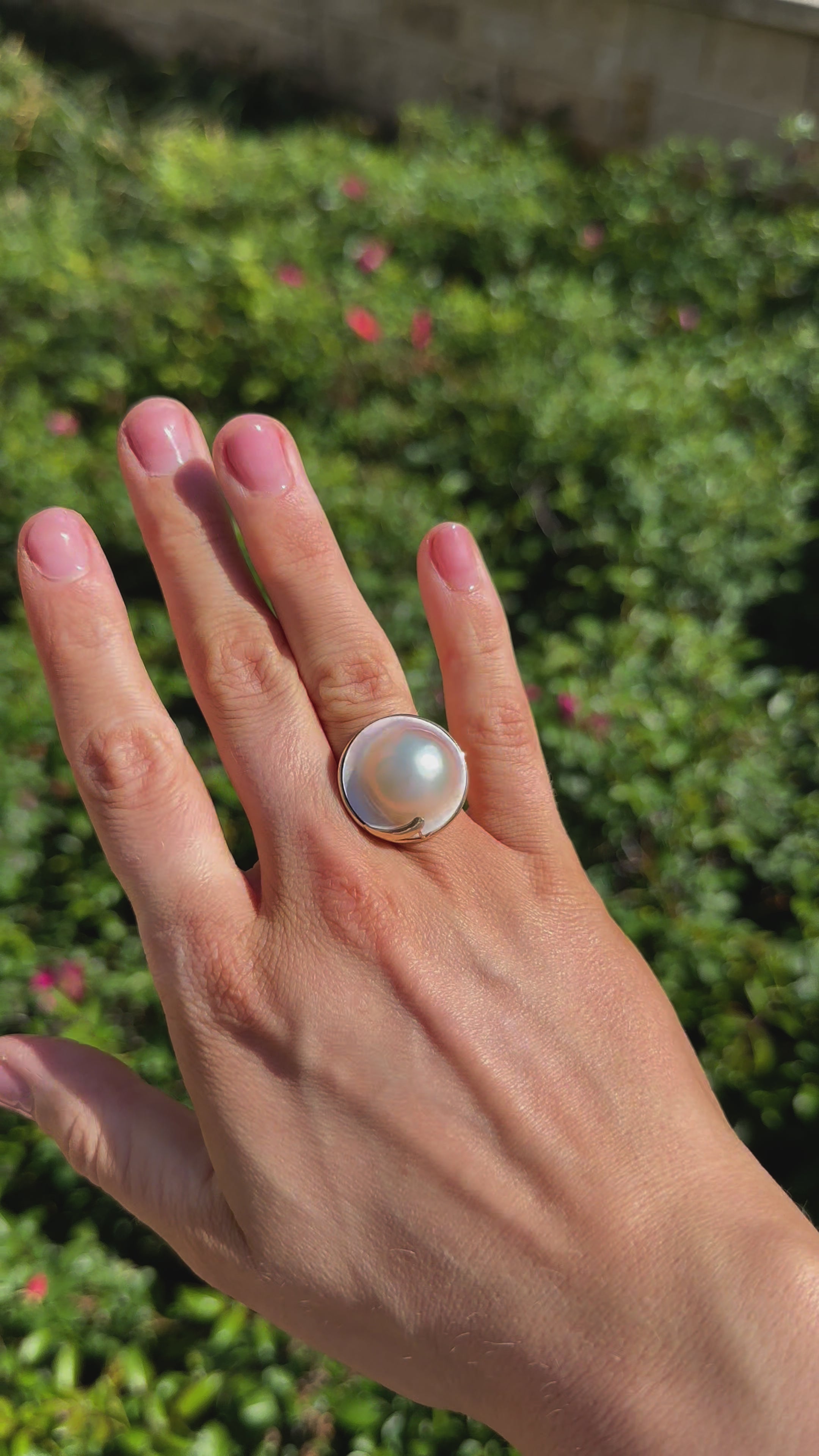 18 Ct Mabé Pearl Cocktail Ring – FTM DIAMONDS